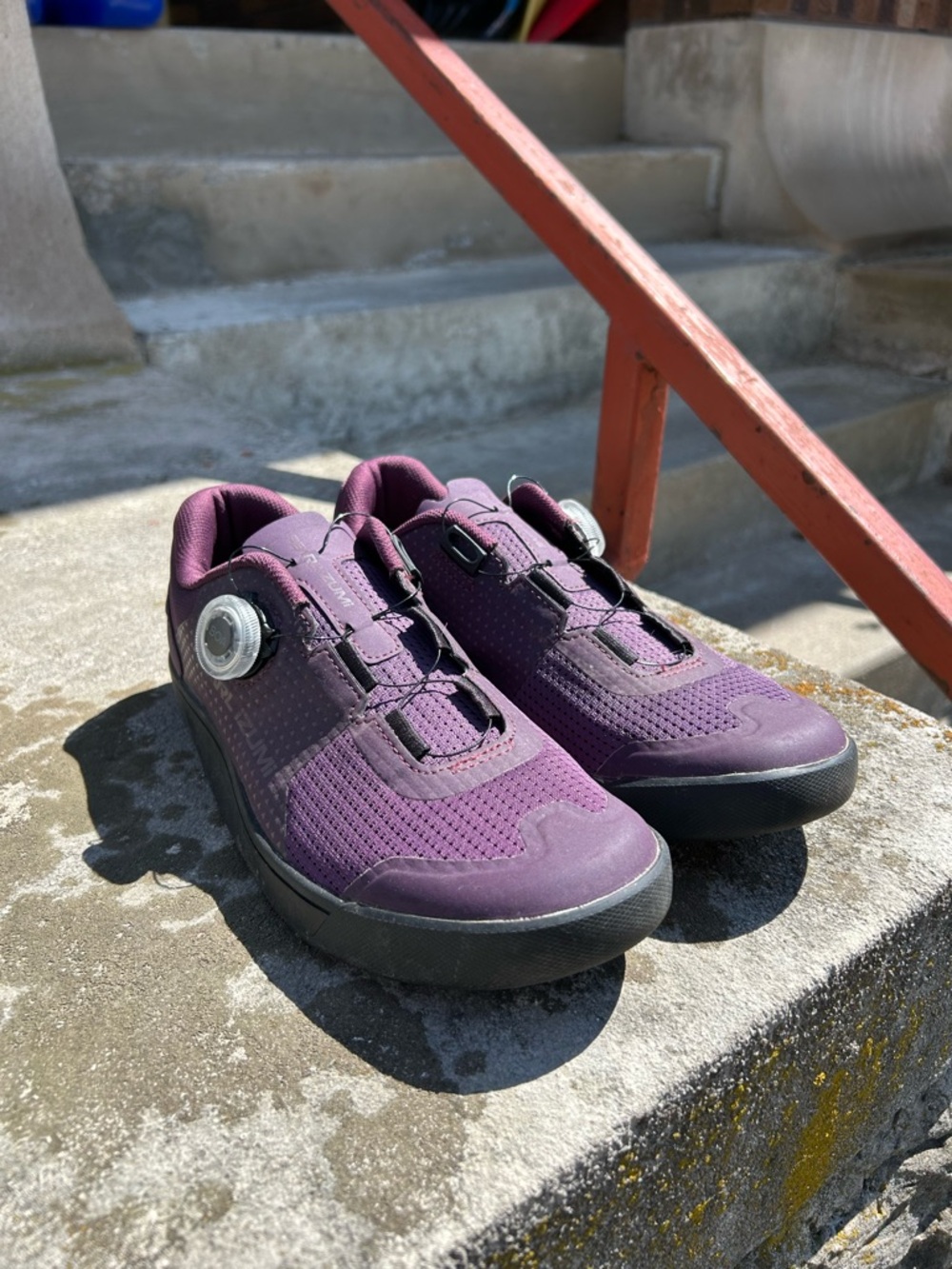 Pearl Izumi Womens X-Alp Flow Performance Cycling Shoes - Purple